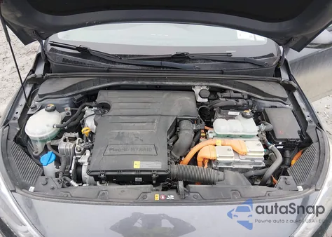 2019 Hyundai Ioniq Plug-In Hybrid from USA, damaged, VIN KMHC65LD8KU155068